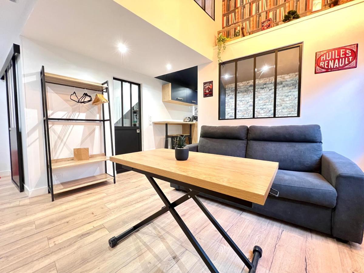 Вилла Le Loft ~ A 4 Min De La Gare, Fibre + Parking Prive Пуатье Экстерьер фото