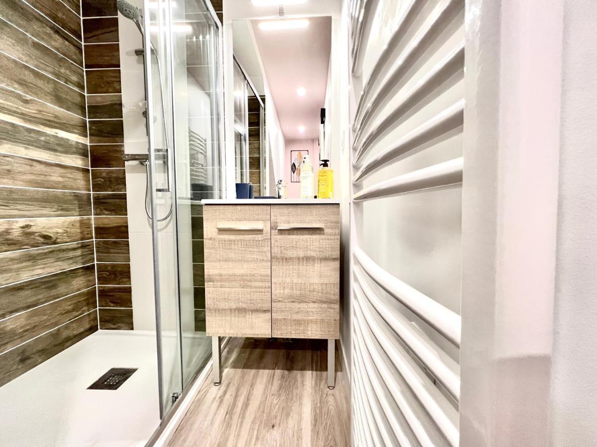 Вилла Le Loft ~ A 4 Min De La Gare, Fibre + Parking Prive Пуатье Экстерьер фото